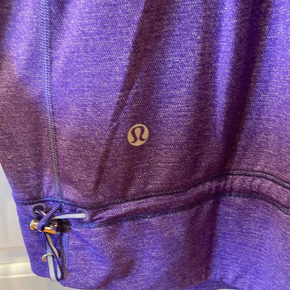 Lululemon tank - Picture 5 of 5
